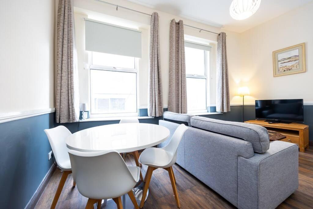 Homely 1 Bedroom Apartment In Smithfield, Dublin Exterior foto